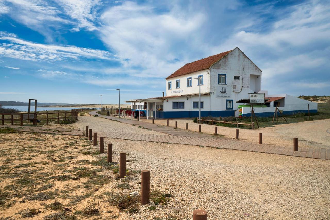 Apart@Costasantoandre Beach Santiago do Cacem Exterior photo